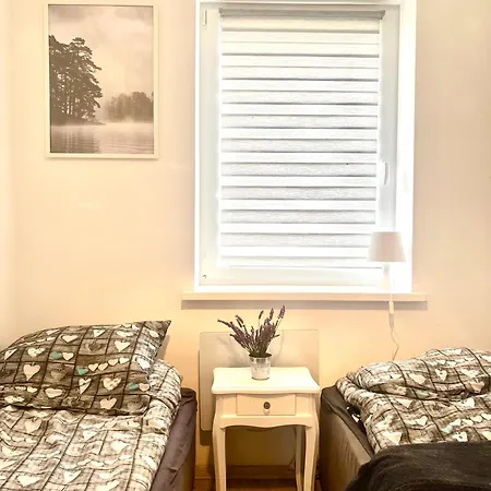 Dom Nad Jeziorami * Lubowo (Szczecinek)