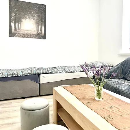 Dom Nad Jeziorami Apartament *