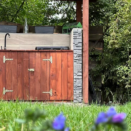 Dom Nad Jeziorami Apartment