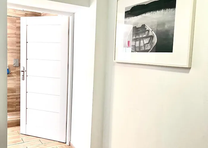 Dom Nad Jeziorami Apartment Lubowo (Szczecinek)