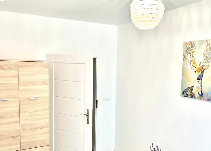 Dom Nad Jeziorami Apartment