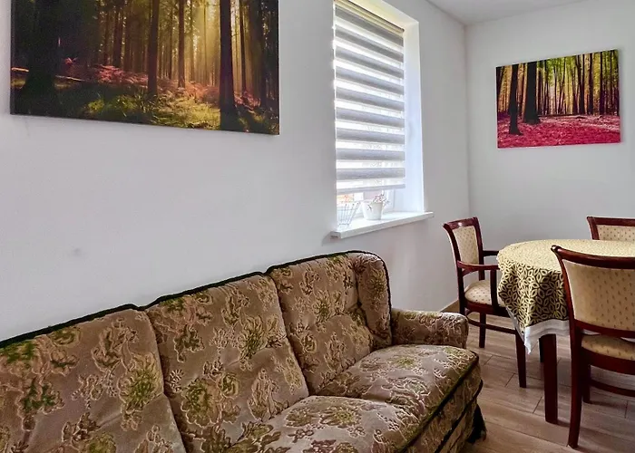 Dom Nad Jeziorami Lubowo (Szczecinek)